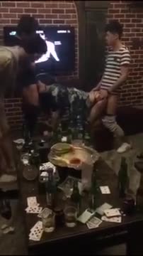 网曝门事.件全网都知道李X雪与郑X皓分手了美女KTV喝醉前口后入式疯狂3P抖音短视频曝光附微信完整对话