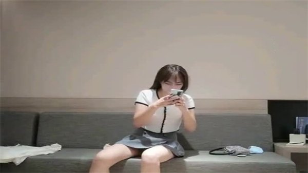 小宝寻花人间极品白皙肌肤让人看了就硬