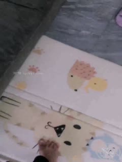 海角社区乱伦大神小钢炮与嫂子乱伦❤️做瑜伽的大嫂被操得直叫爸爸,高潮后尽要求射嘴吞精液