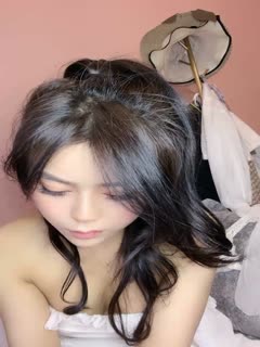 女神-潮吹女王-❤️小米❤️被榜一约到了,给榜一大哥吃鸡巴,还被大哥舔喷了,对白精彩! (2)